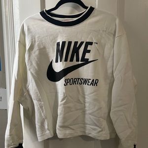 Nike cropped sweatshirt
